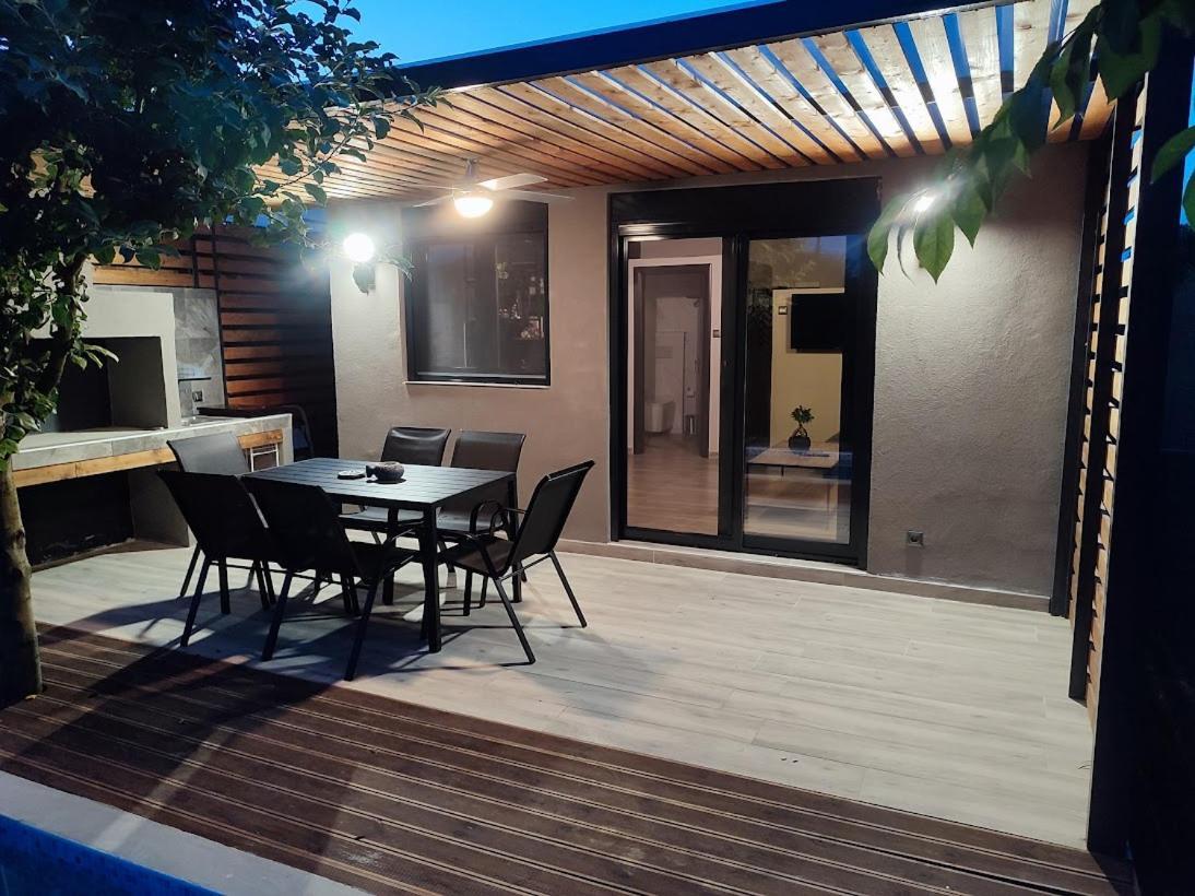 Mosquito Luxury Studio Keramoti  Exterior photo